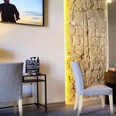 Otel Ideal Walk