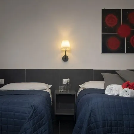 Otel Ideal Walk 3*