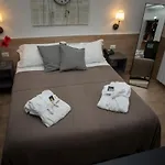 Ideal Walk Hotell Neapel