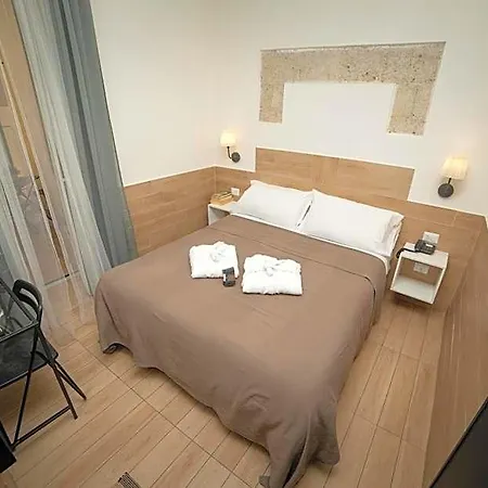 Ideal Walk 3* Neapol