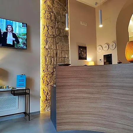 Ideal Walk Hotel
