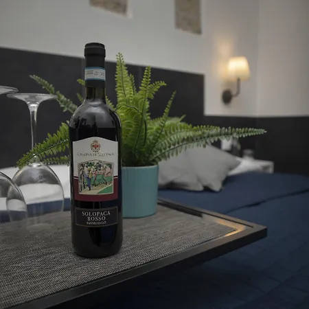 Ideal Walk Hotel Naples