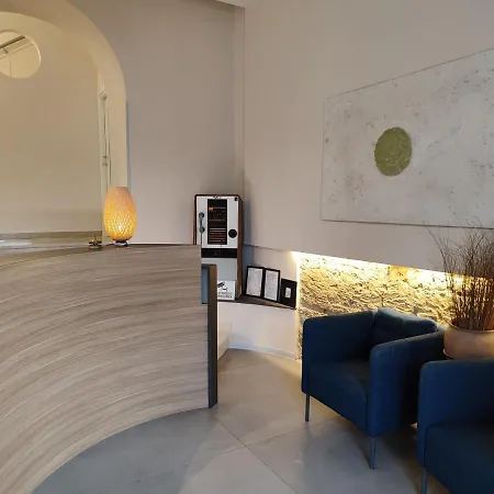 Ideal Walk 3* Naples