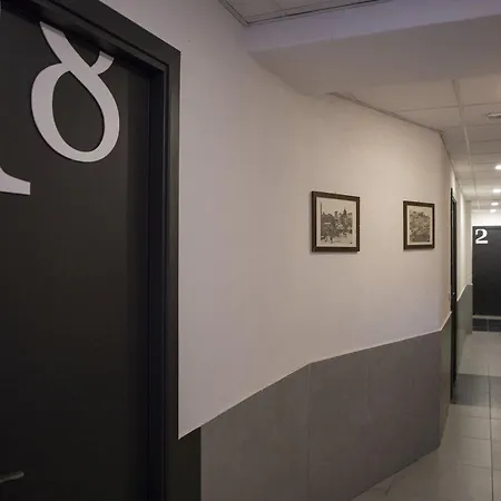 Ideal Walk Hotel Naples