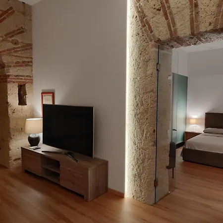 Ideal Walk 3* Naples