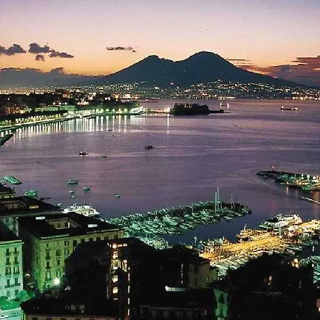 Ideal Walk Hotel Naples
