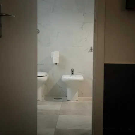 Ideal Walk Hotel 3*